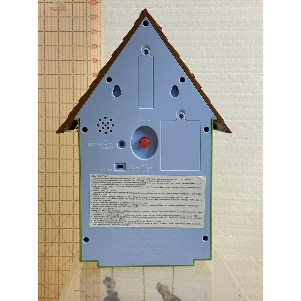 Avon Cuckoo Clock Tick Tock Til Christmas Santa Animated Musical 2011